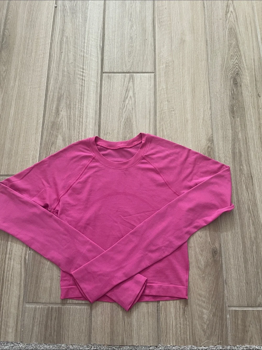 Lululemon Swiftly Tech cropped Long Sleeve Shirt 2.0 Sonic Pink Sz 4